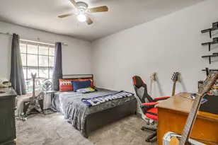 2844 Hurstview Dr, Hurst, TX 76054 - Photo 36