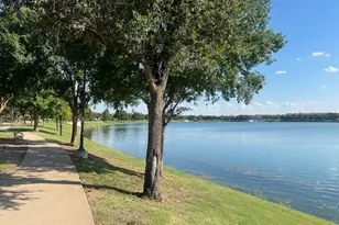 818 La Cima, Irving, TX 75039 - Photo 36