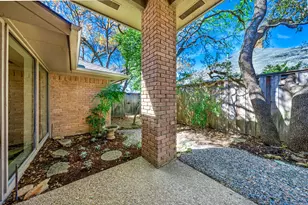 9317 Moss Trail, Dallas, TX 75231 - Photo 32