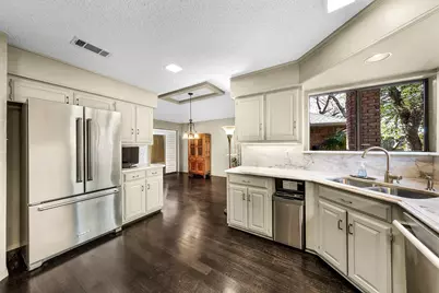 9317 Moss Trail, Dallas, TX 75231 - Photo 10