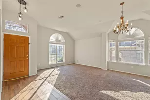 10118 Cecile Dr, Frisco, TX 75035 - Photo 6