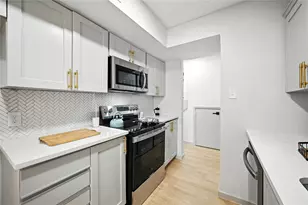 6 Park Ln, Bedford, TX 76021 - Photo 8