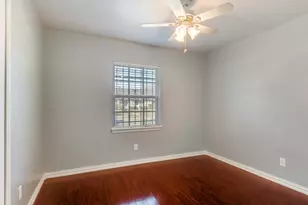 918 Lesa Ln, Garland, TX 75042 - Photo 8