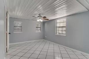 918 Lesa Ln, Garland, TX 75042 - Photo 6