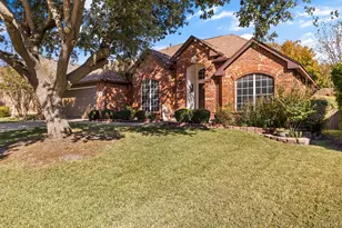 2602 Logan Dr, Mansfield, TX 76063 - Photo 2