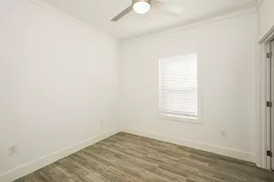 2003 E Overton Rd, Dallas, TX 75216 - Photo 12