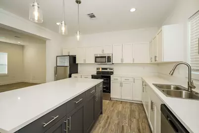 2003 E Overton Road, Dallas, TX 75216 - Photo 8