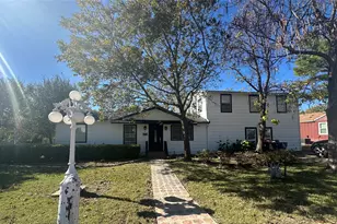 807 N Houston St, Royse City, TX 75189 - Photo 1