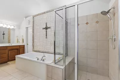 8110 Ravenswood Road, Granbury, TX 76049 - Photo 22