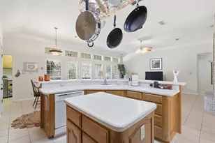 8110 Ravenswood Rd, Granbury, TX 76049 - Photo 26