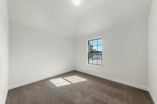 106 E Southbrook Dr, Glenn Heights, TX 75154 - Photo 14