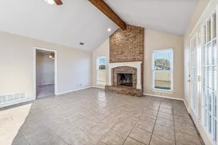 6226 Tezcuco Ct, Granbury, TX 76049 - Photo 14