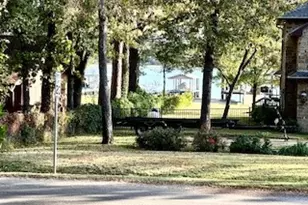 415 Forest Ln, Gun Barrel City, TX 75156 - Photo 12