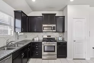 1128 Lake Meadow Lane, Little Elm, TX 75068 - Photo 12