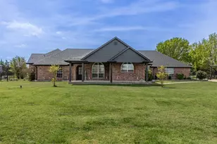 1108 Ridgeview Dr, Sherman, TX 75090 - Photo 2