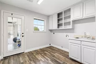 1108 Ridgeview Dr, Sherman, TX 75090 - Photo 16