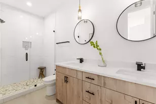 2019 N Prairie Ave, Dallas, TX 75204 - Photo 24