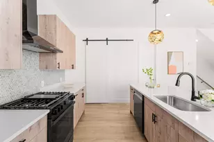 2019 N Prairie Ave, Dallas, TX 75204 - Photo 4