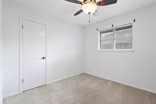 602 N Clay St, Ennis, TX 75119 - Photo 16