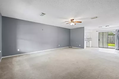 602 N Clay Street, Ennis, TX 75119 - Photo 4