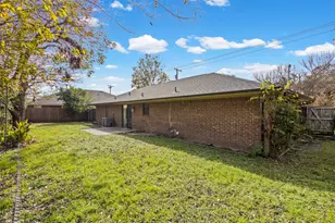 602 N Clay St, Ennis, TX 75119 - Photo 24