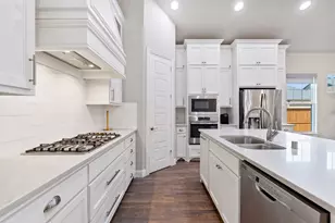 9010 Habersham Dr, Rowlett, TX 75089 - Photo 6