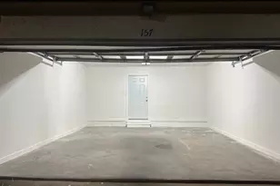 8750 Park Ln, Dallas, TX 75231 - Photo 18