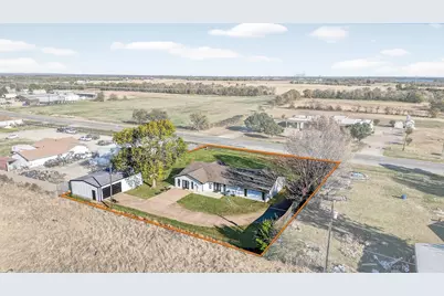 616 E Bells Boulevard, Bells, TX 75414 - Photo 1
