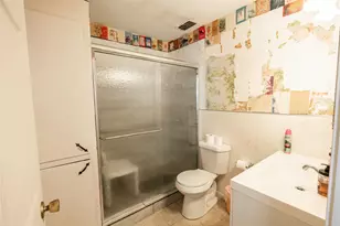 205 Bonham St, Nocona, TX 76255 - Photo 16