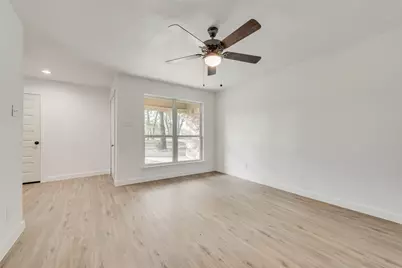 310 Old Mill Lane, Dallas, TX 75107 - Photo 6