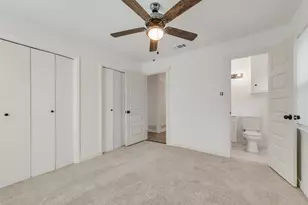 310 Old Mill Ln, Dallas, TX 75107 - Photo 18