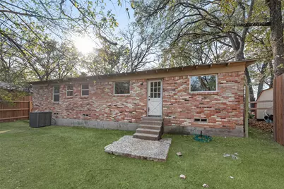 310 Old Mill Lane, Dallas, TX 75107 - Photo 22