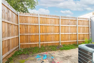 4624 San Jacinto Street #D, Dallas, TX 75204 - Photo 6