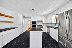 1420 W Shields Dr, Sherman, TX 75092 - Photo 10