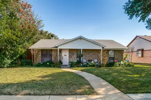 712 Middle Cove Dr, Plano, TX 75023 - Photo 1