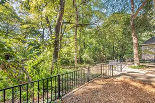 7409 Vineyard Trail, Garland, TX 75044 - Photo 34