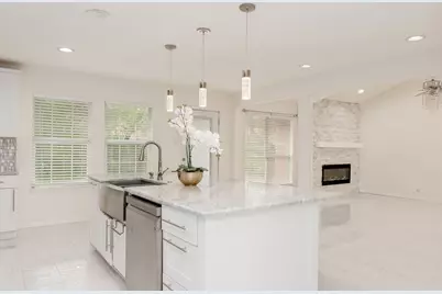 215 Countryside Drive, Arlington, TX 76014 - Photo 6