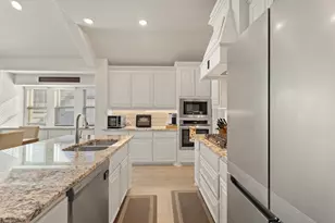 7641 Bird Cherry Ln, Little Elm, TX 76227 - Photo 10