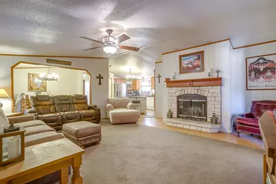 122 Blue Moon Court, Springtown, TX 76082 - Photo 8