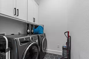 8736 Edgewater Dr, The Colony, TX 75056 - Photo 32