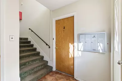 5817 Sandhurst Lane #B, Dallas, TX 75206 - Photo 4