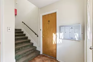 5817 Sandhurst Ln, Dallas, TX 75206 - Photo 4