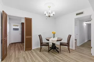 5817 Sandhurst Ln, Dallas, TX 75206 - Photo 8