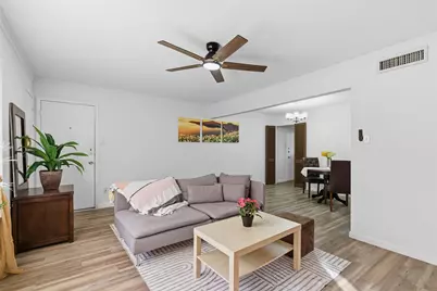 5817 Sandhurst Lane #B, Dallas, TX 75206 - Photo 4