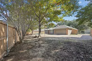 5421 Dana Point Dr, Arlington, TX 76017 - Photo 24