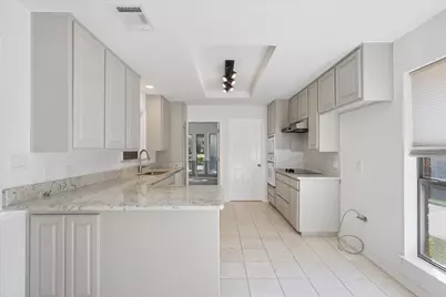 5421 Dana Point Drive, Arlington, TX 76017 - Photo 10