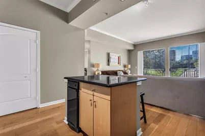 3225 Turtle Creek Boulevard #10, Dallas, TX 75219 - Photo 12