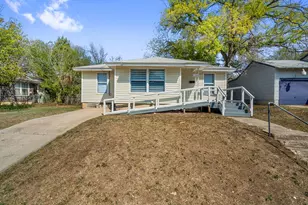 7460 Aberdeen Dr, Fort Worth, TX 76116 - Photo 2