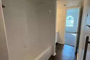 9524 Military Pkwy, Dallas, TX 75227 - Photo 14