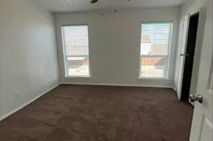 9524 Military Pkwy, Dallas, TX 75227 - Photo 16